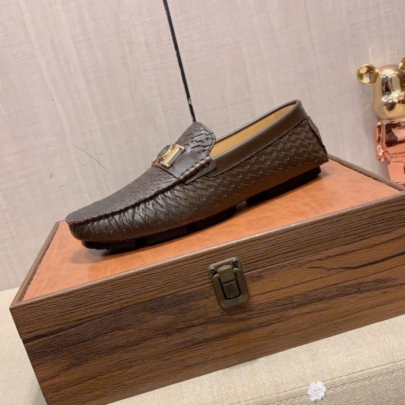 H**mes leather shoes